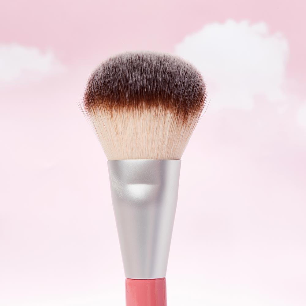 Face powder brush